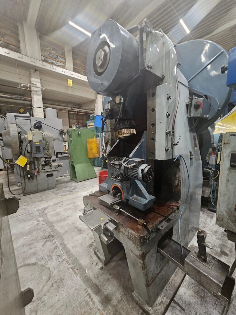 OB03761 Rönnqvist PEV-160 Begagnad excenterpress