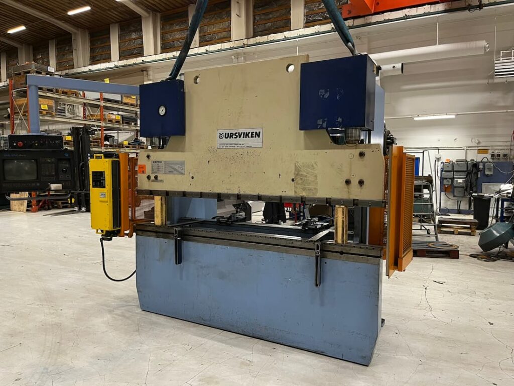 Begagnad kantpress EKP Optima 100ton