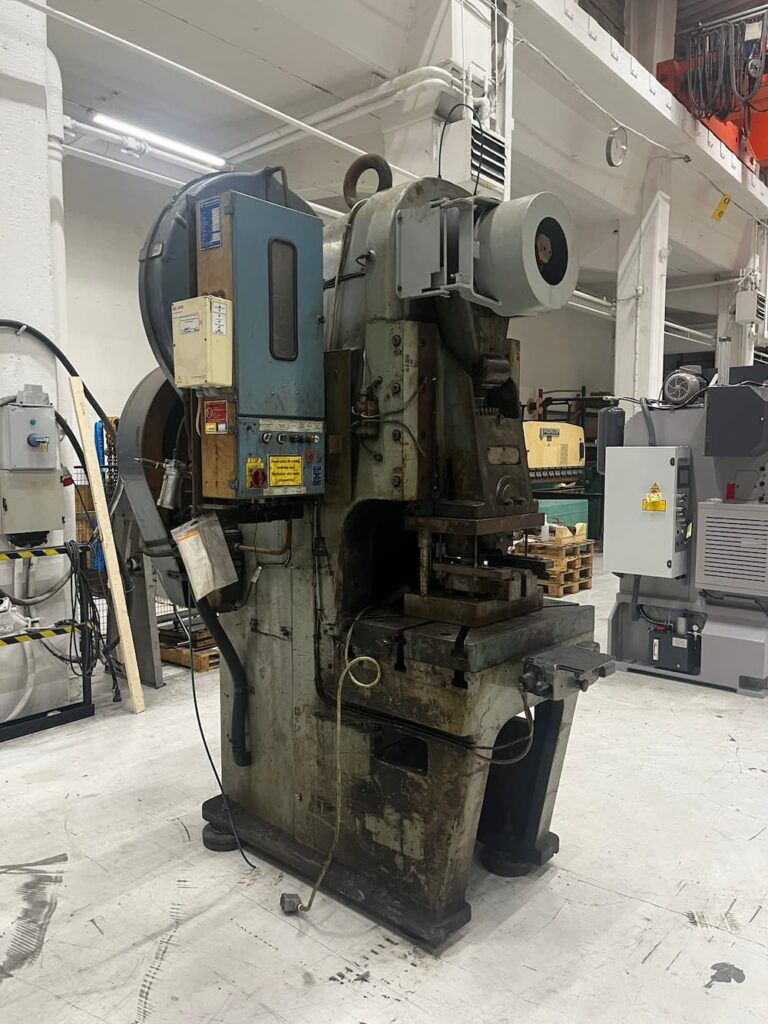 Rönnqvist PEV-100 begagnad excenterpress