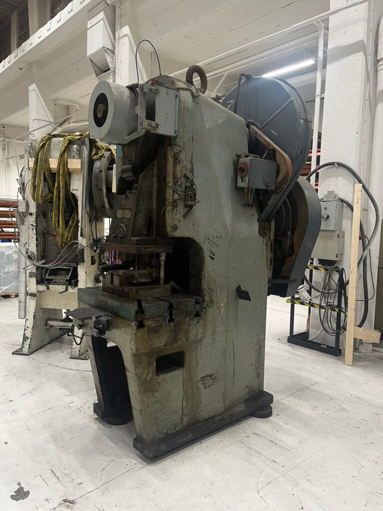 Rönnqvist PEV-100 begagnad excenterpress