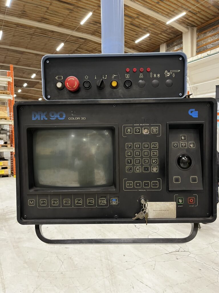 Begagnad kantpress EKP Optima 100ton Bocklängd 2,6 m