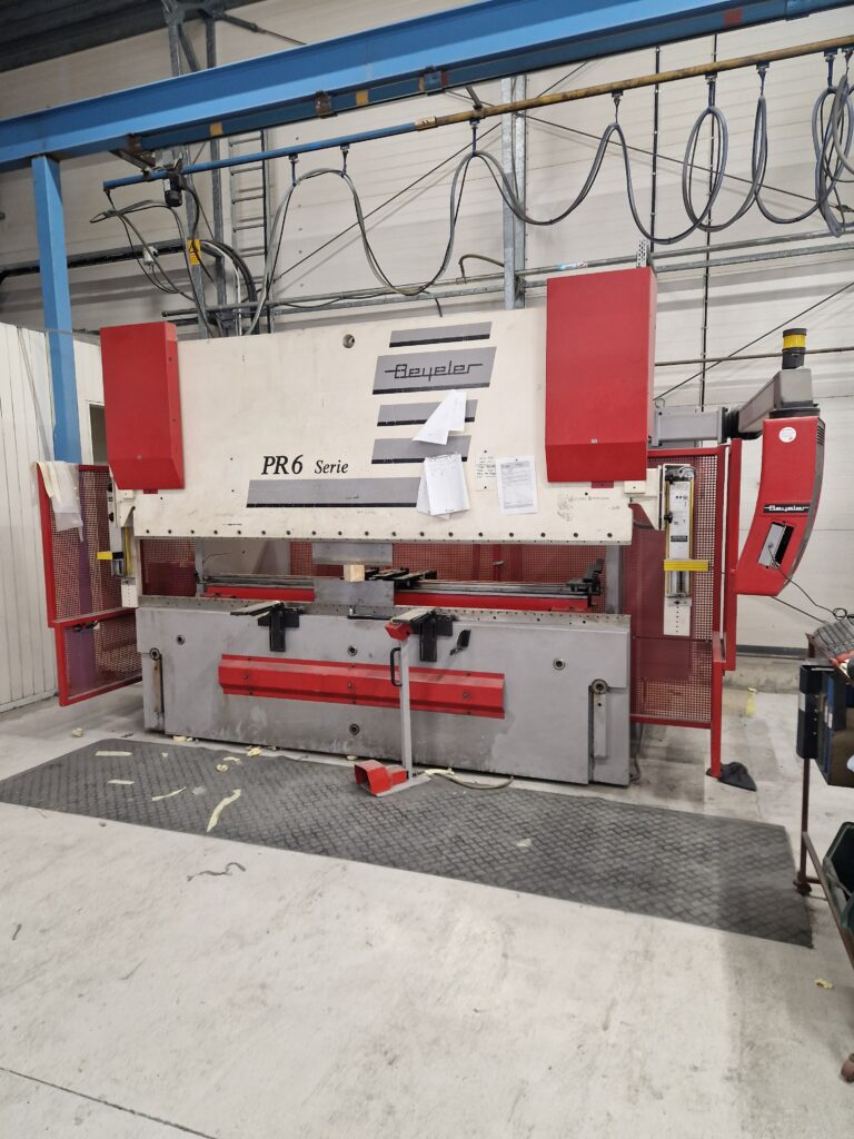Beyeler kantpress PR6 150-3100